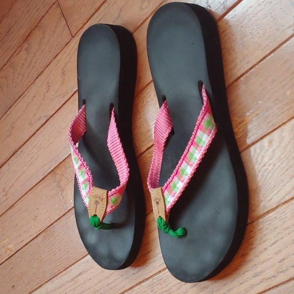 Eliza B Flip Flops - Picture 5 of 12